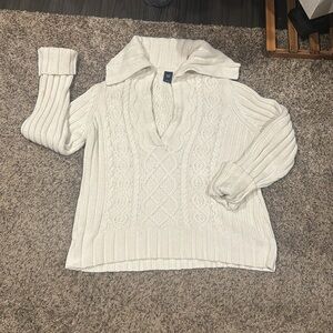 Adorable GAP sweater L hardly worn